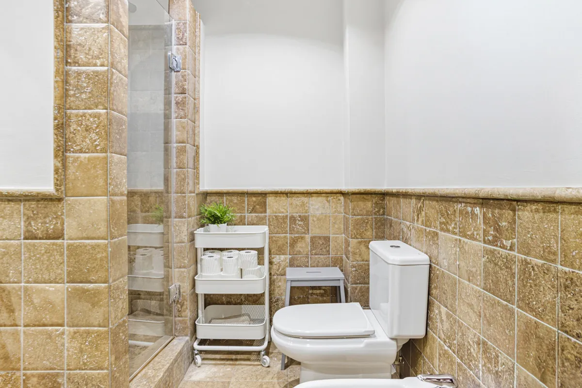 c5bd968b-6123-4a47-9630-23fcde906b15