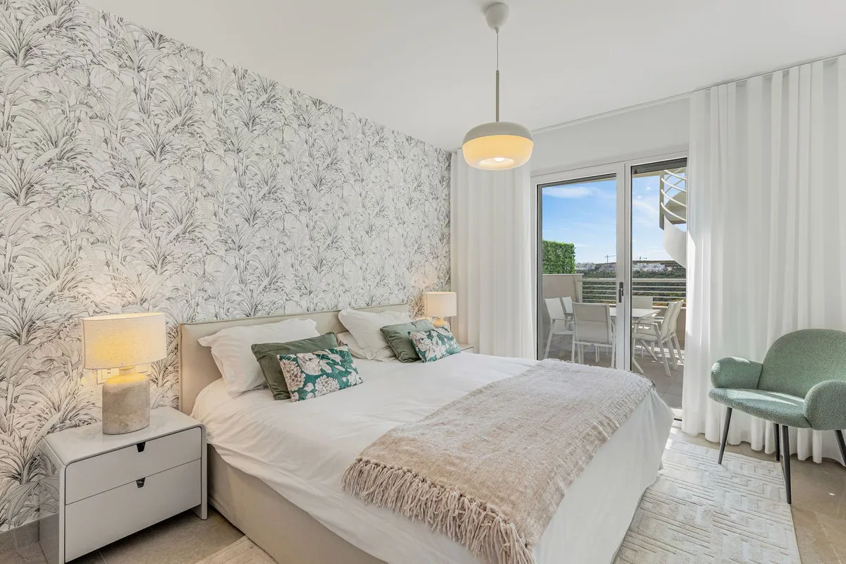 156132ac-c5fd-42d8-8bb1-a79818b5b4f9