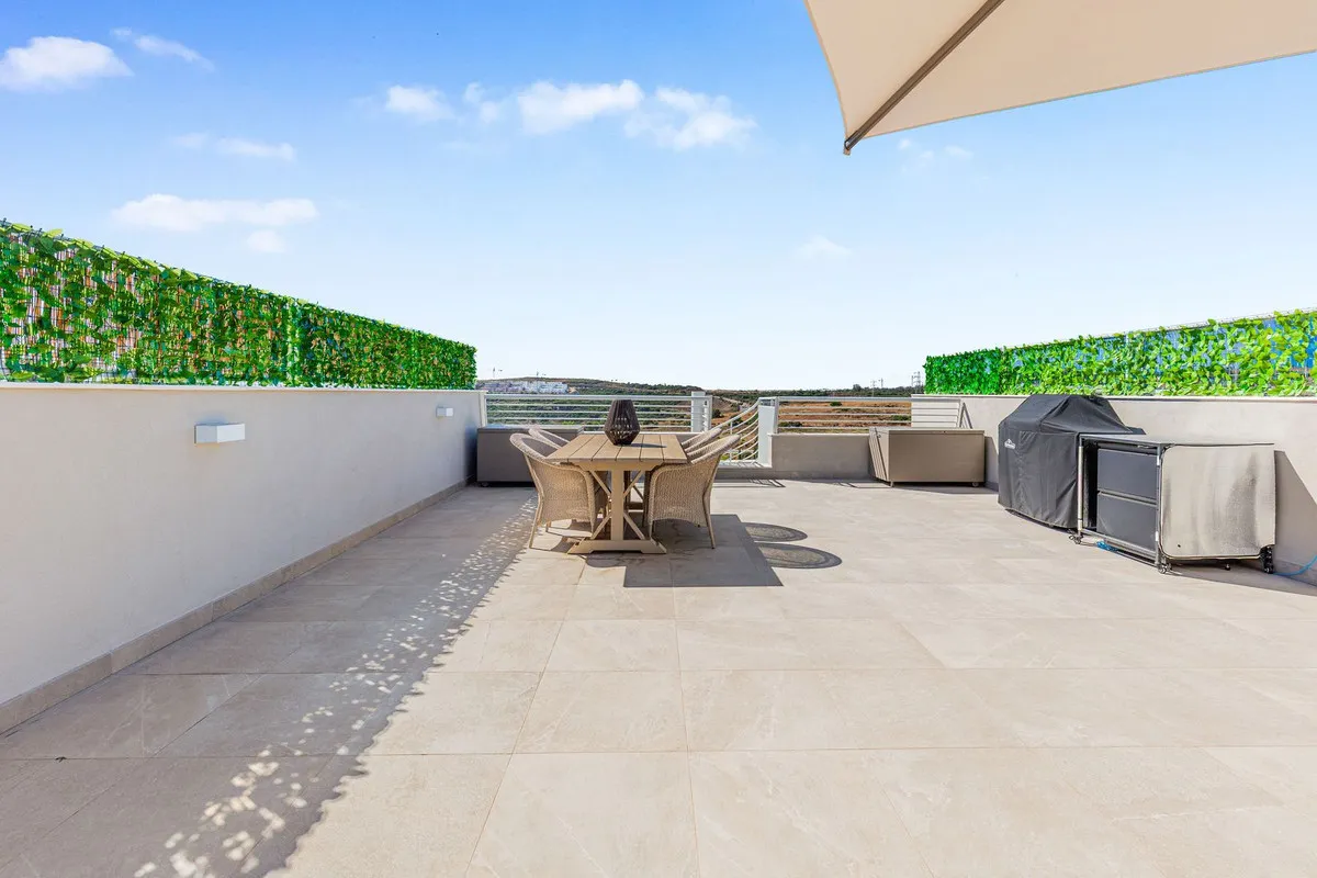 5d10bc0f-0926-441b-accf-4521745940a4