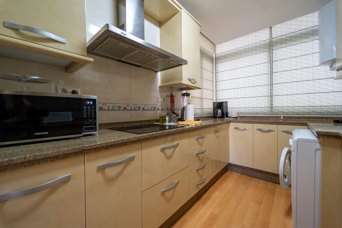 147e4933-3844-4c07-9c17-4ef5b70524ec