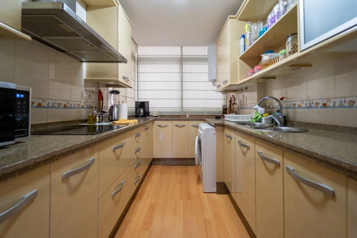 d224ec87-07b1-46fc-a185-0eee1a5f2cbb