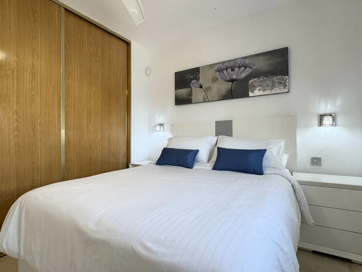 3b469f49-b897-4fb4-9a1c-525c16740832