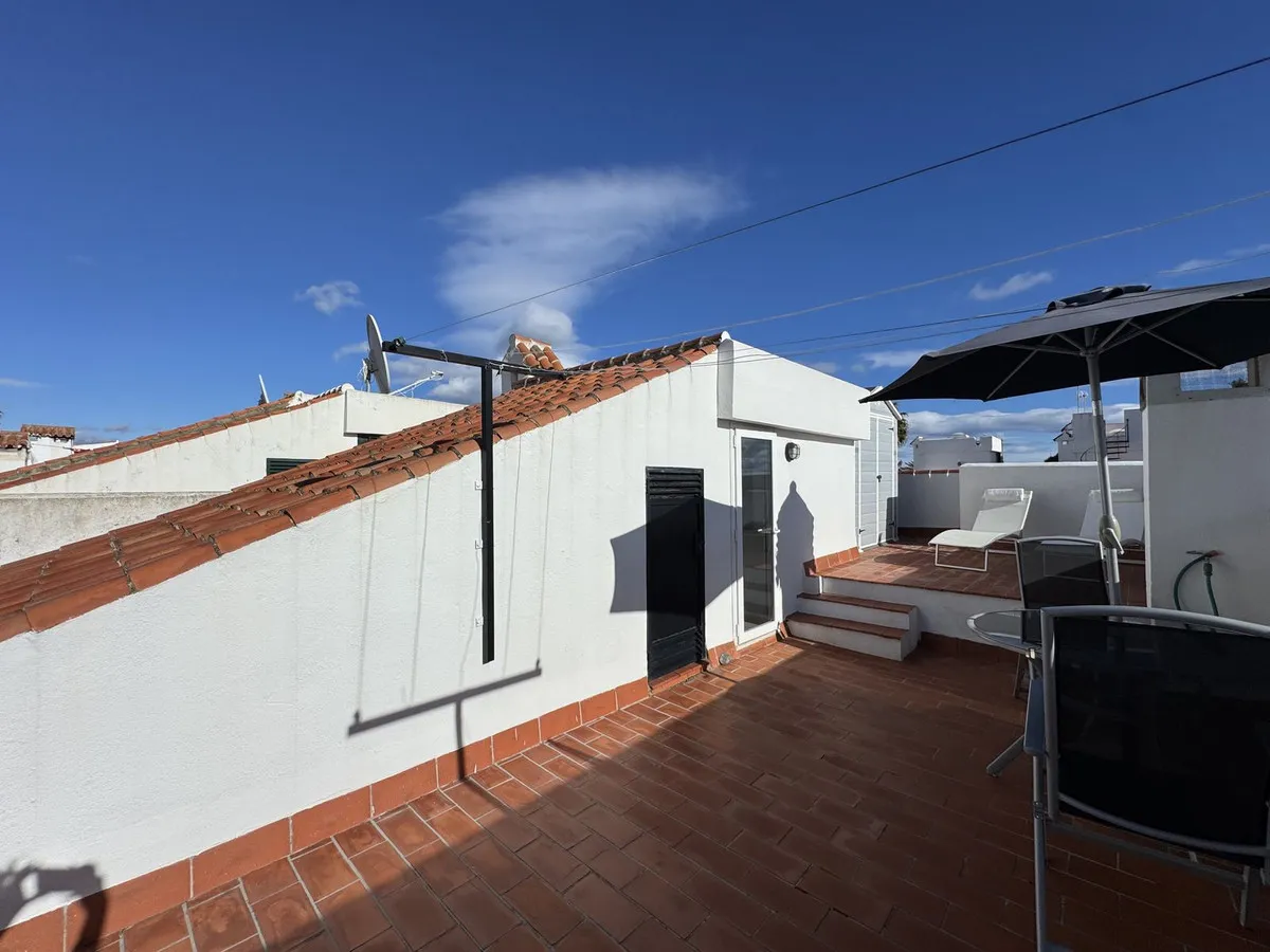 bacdc37c-f372-4cea-9d63-6aac863a45c0