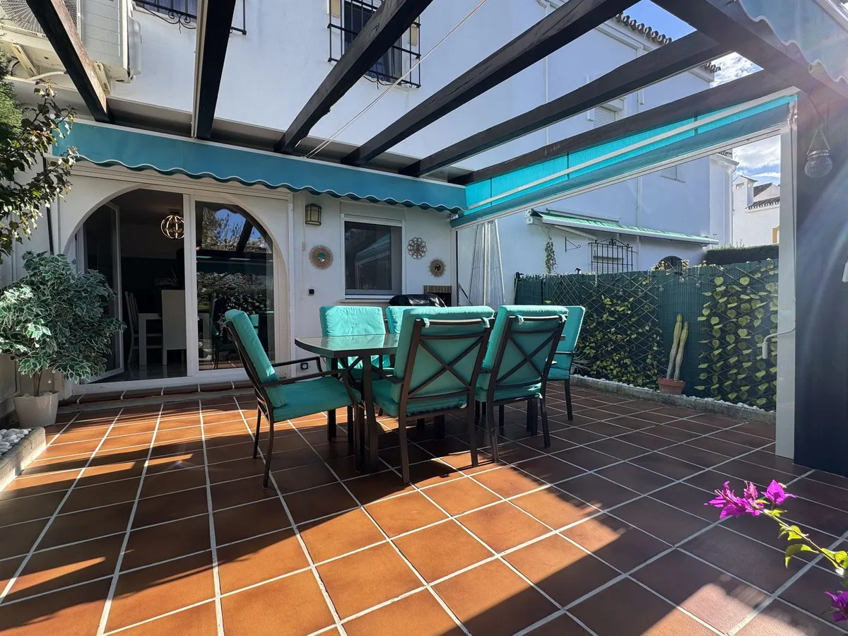 db65e0db-02ef-4002-bdc1-d04775bbb3b9