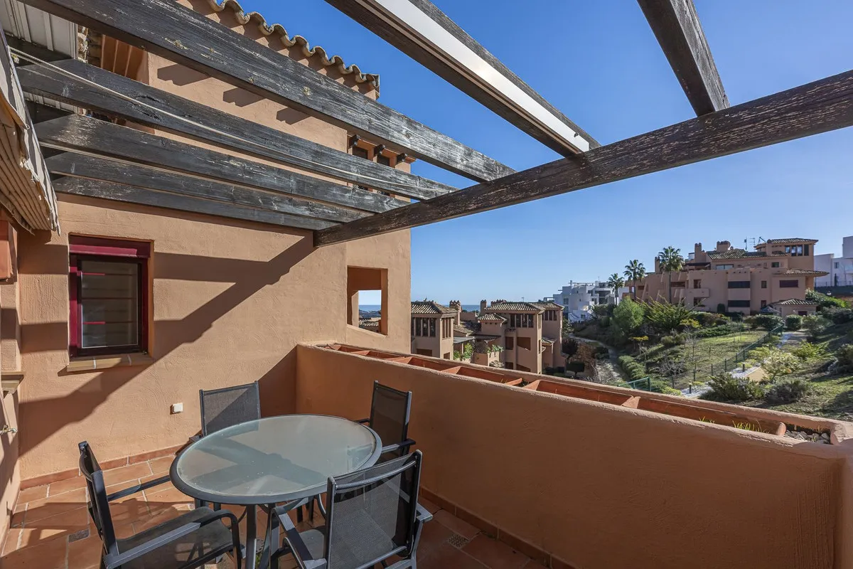 00fc9111-5f2d-4194-88b0-f971d9586904