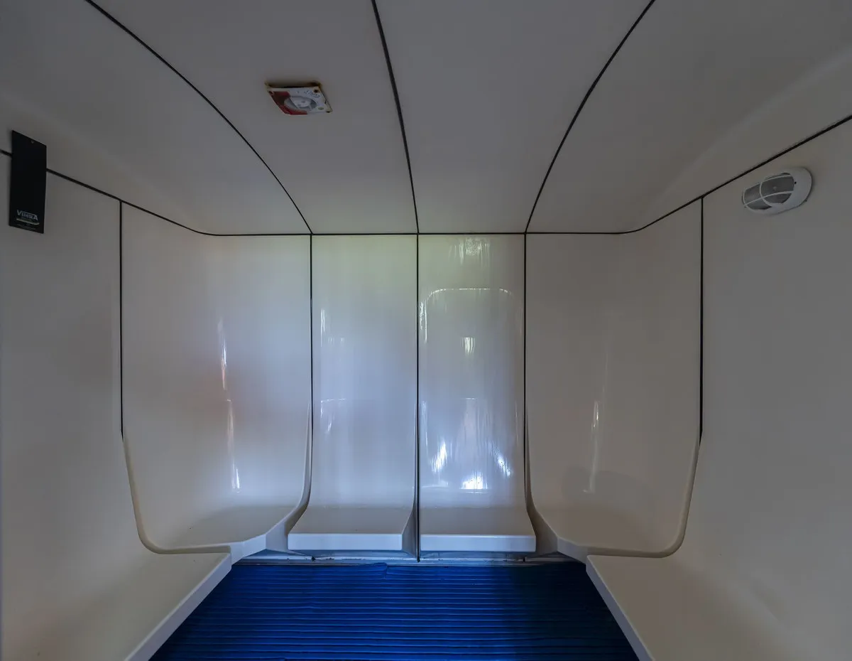 eb051196-e486-4915-a54c-63a325bdb174