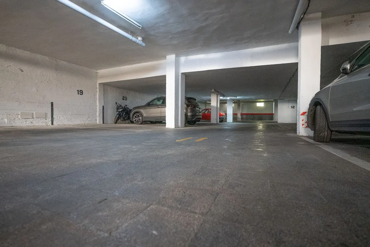 b4b0e395-cda2-47bd-bf39-4cd51da6bf7d