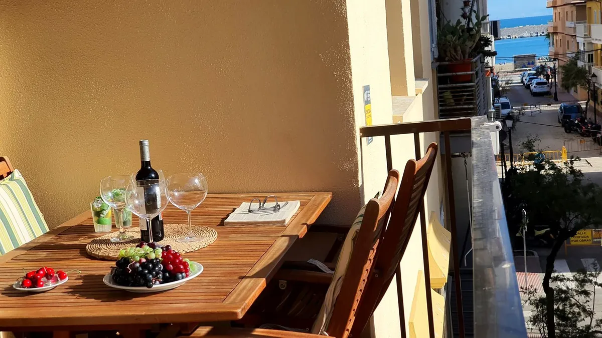 dea6199d-7c2c-47e6-bbad-66a1a2cfa705