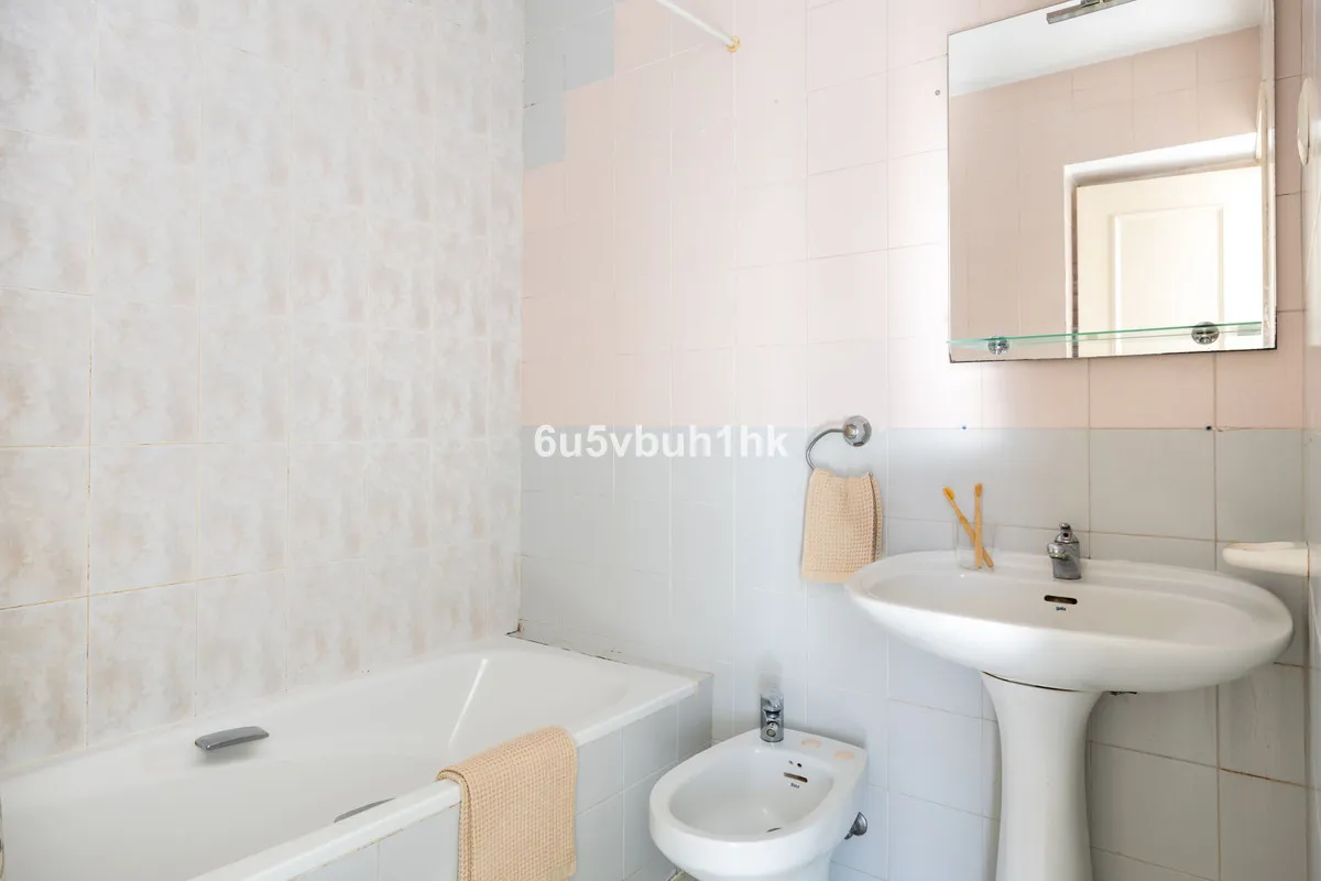 66e07360-256e-4025-b4ed-138eee9caabc