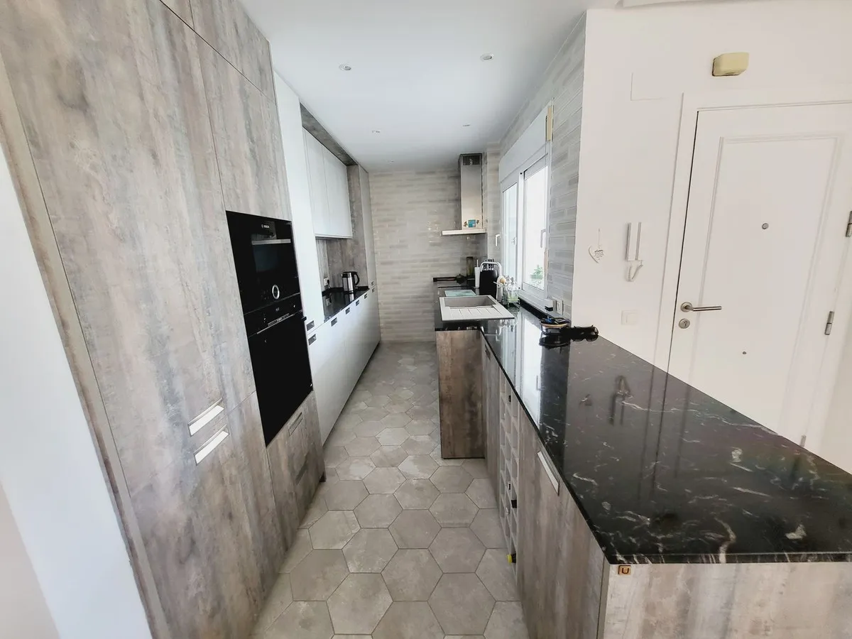 275d7552-2bb9-4586-a7ea-88aef2ce81e1