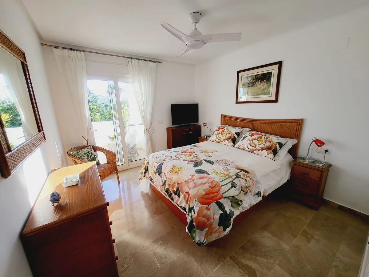 44a15218-8d50-4bde-b96e-93521197c8fd