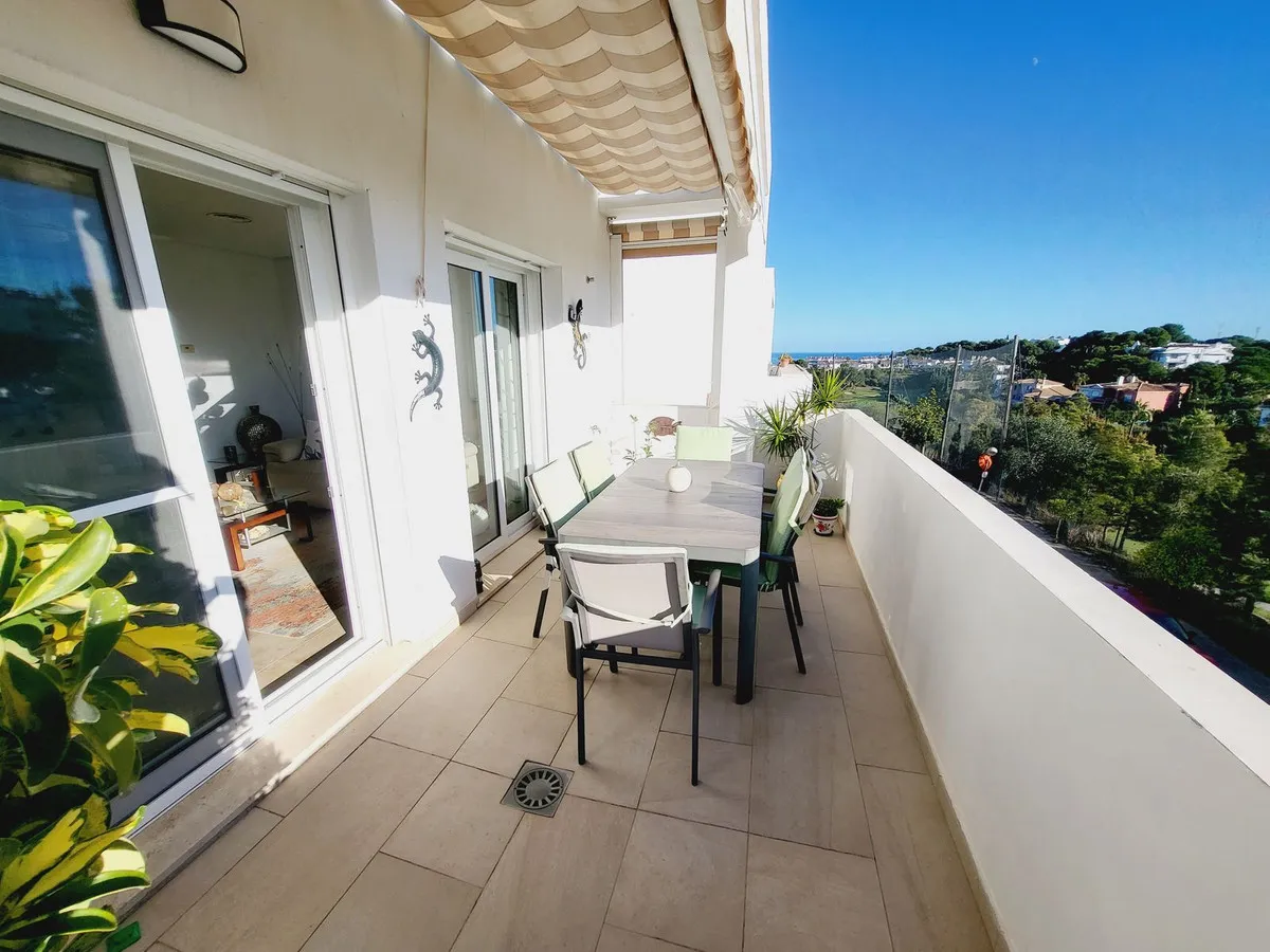 d1641df2-8056-4e20-afc7-f6107235372b