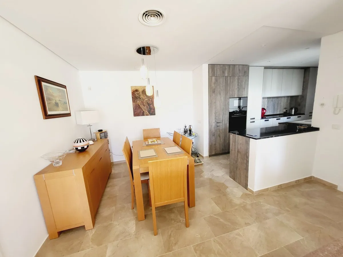 da4a0318-27a4-475d-bd33-6f3977d51f51