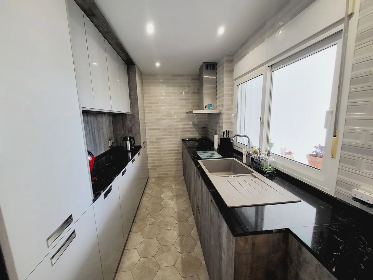 df989e59-1c65-47c7-8031-d6a3b671ddc7