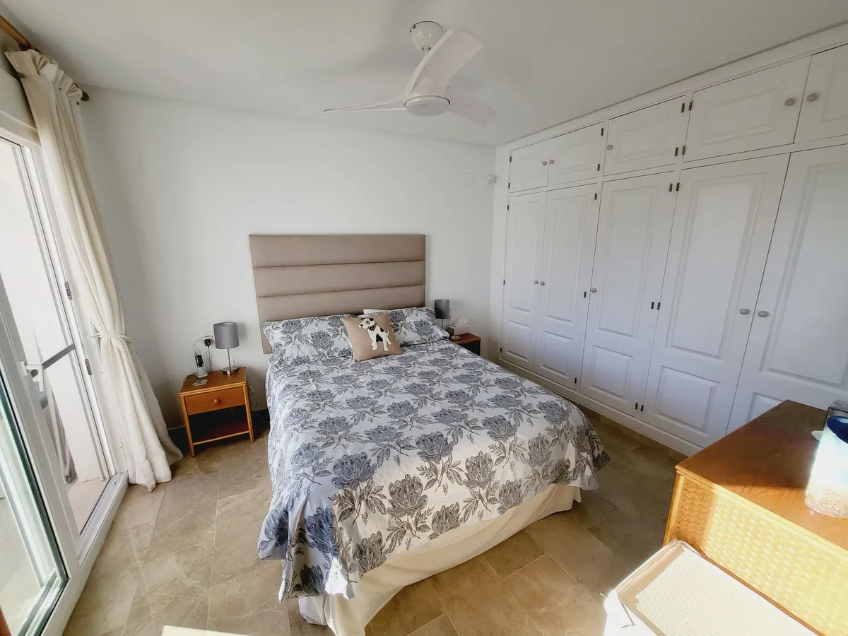 e87c5dba-3adf-4d5a-8672-a5b748fcabda