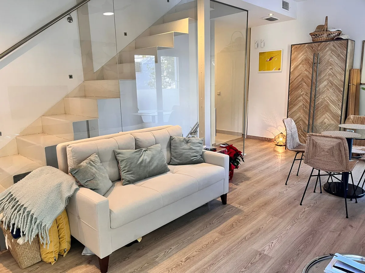 04457ad1-8498-4cda-bfb4-d7c3635253d6