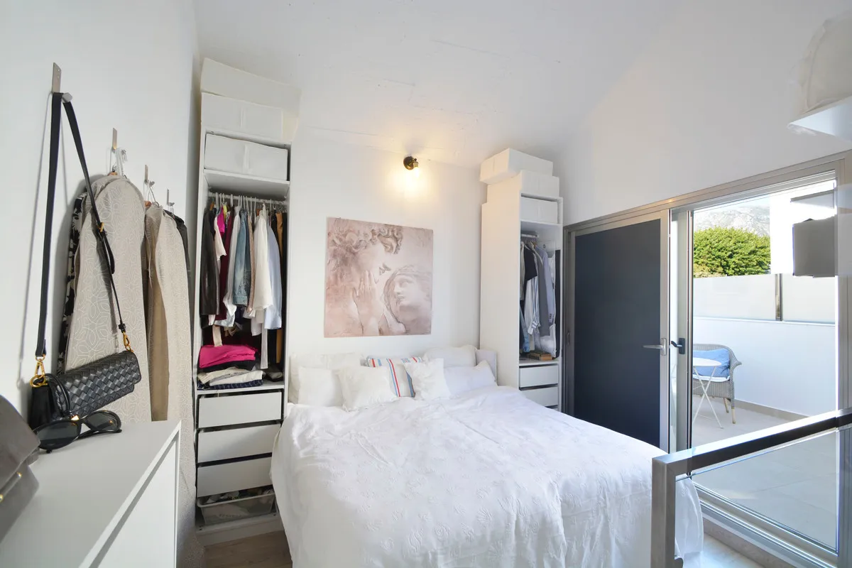 b52c739a-888e-47c7-bd60-45de9a427c06