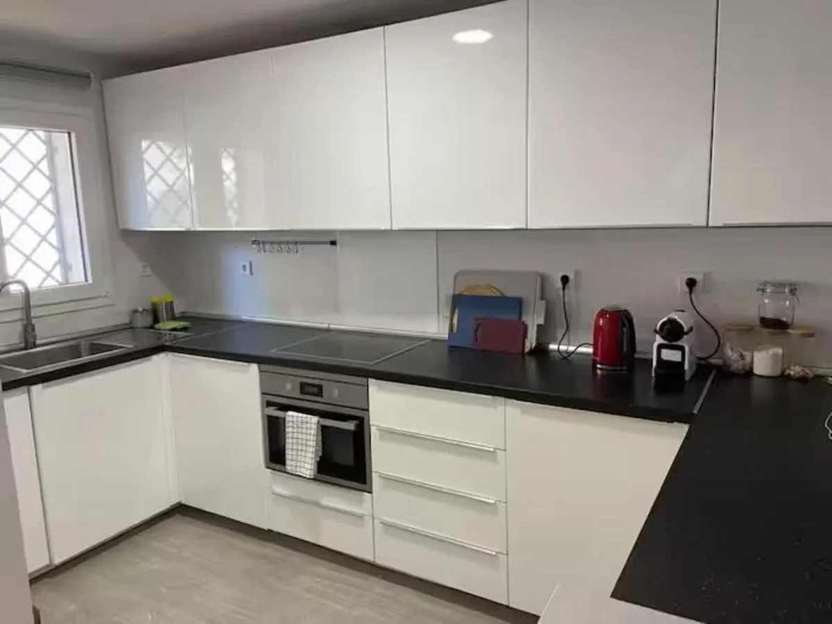 a9f42d22-1ea9-4184-8f27-33f4b6234db3