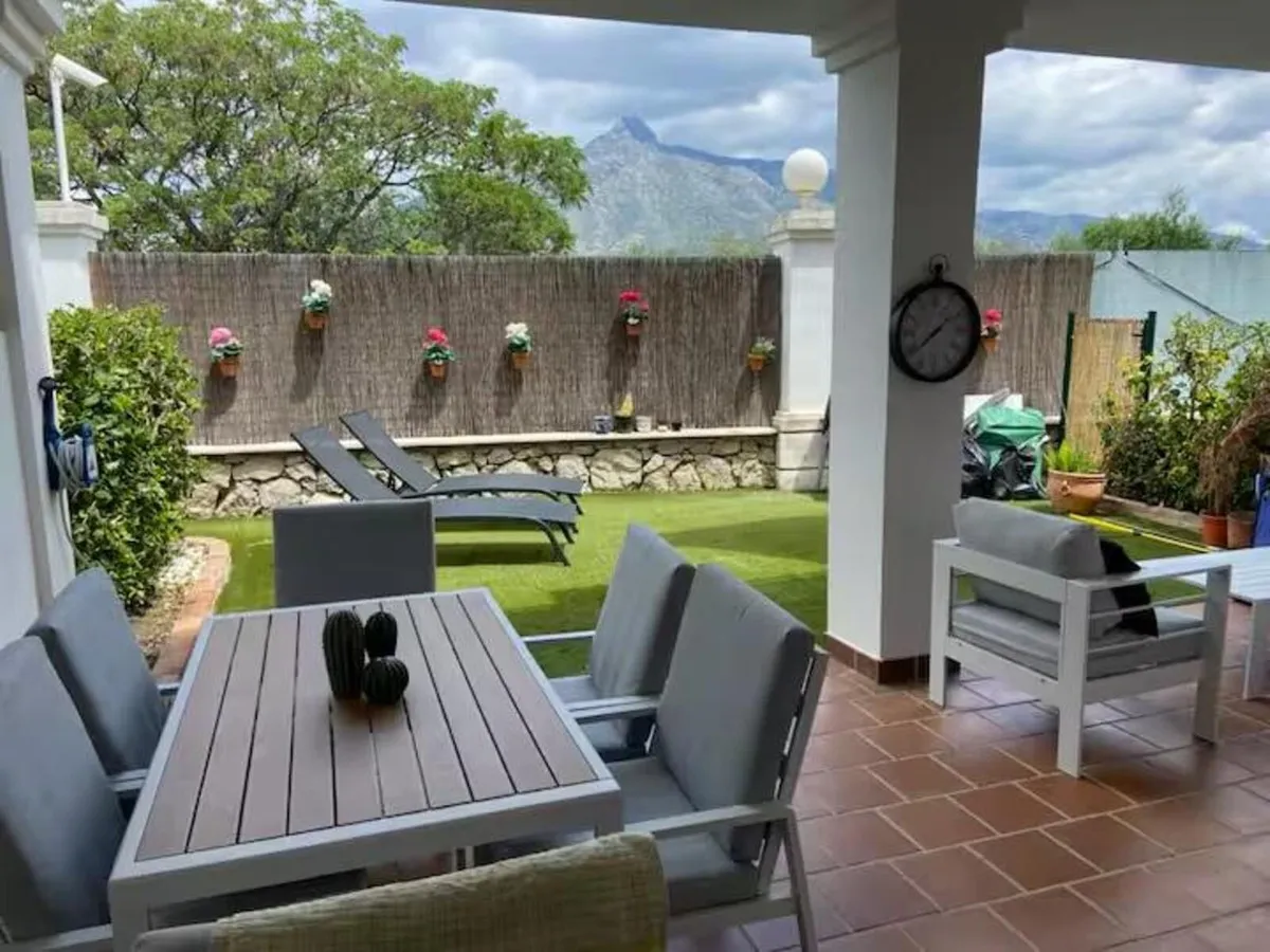 b5bb1ee0-5641-4bfa-86c1-e4f97952bf2d