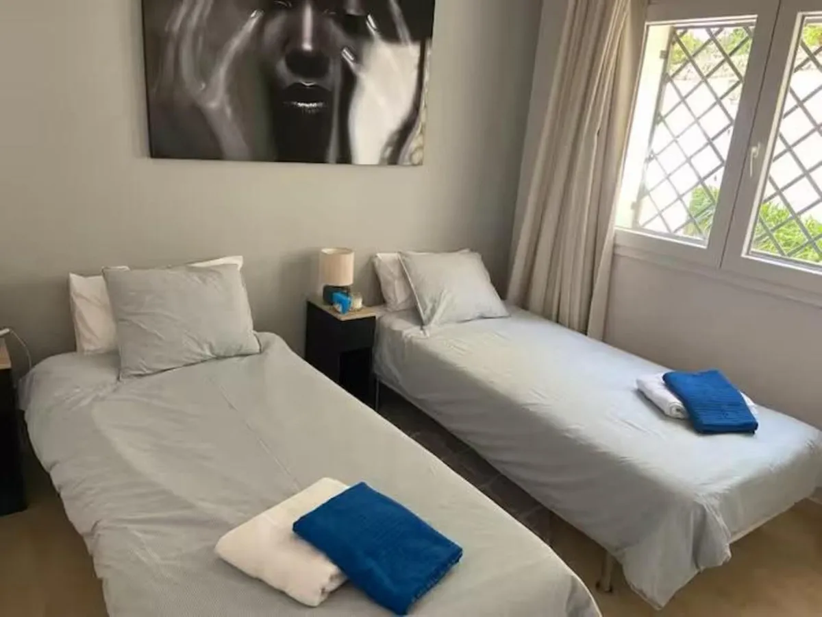 e4840330-013b-48ce-8ae3-77e38080f244