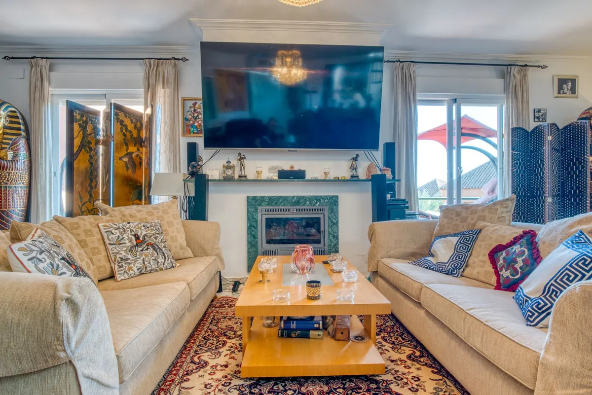 e2dc22a0-4824-4ab2-9332-8ec051cbd737