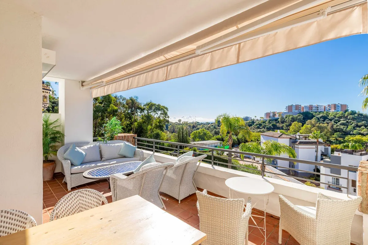 4d29ab55-4734-41f2-8d1f-9e6686d44a71