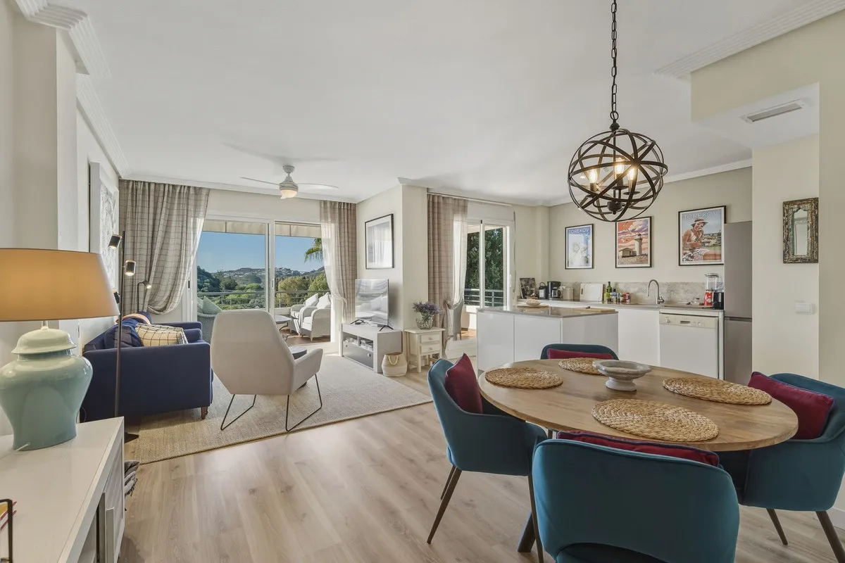 98631ce5-6a65-4856-9132-e3df26778ece