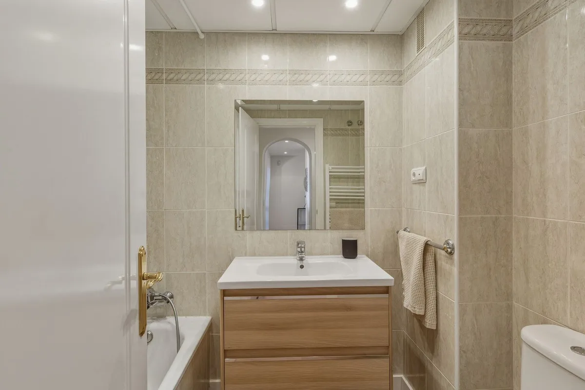 b671b589-370d-42f5-abdd-1ec94fca72a5