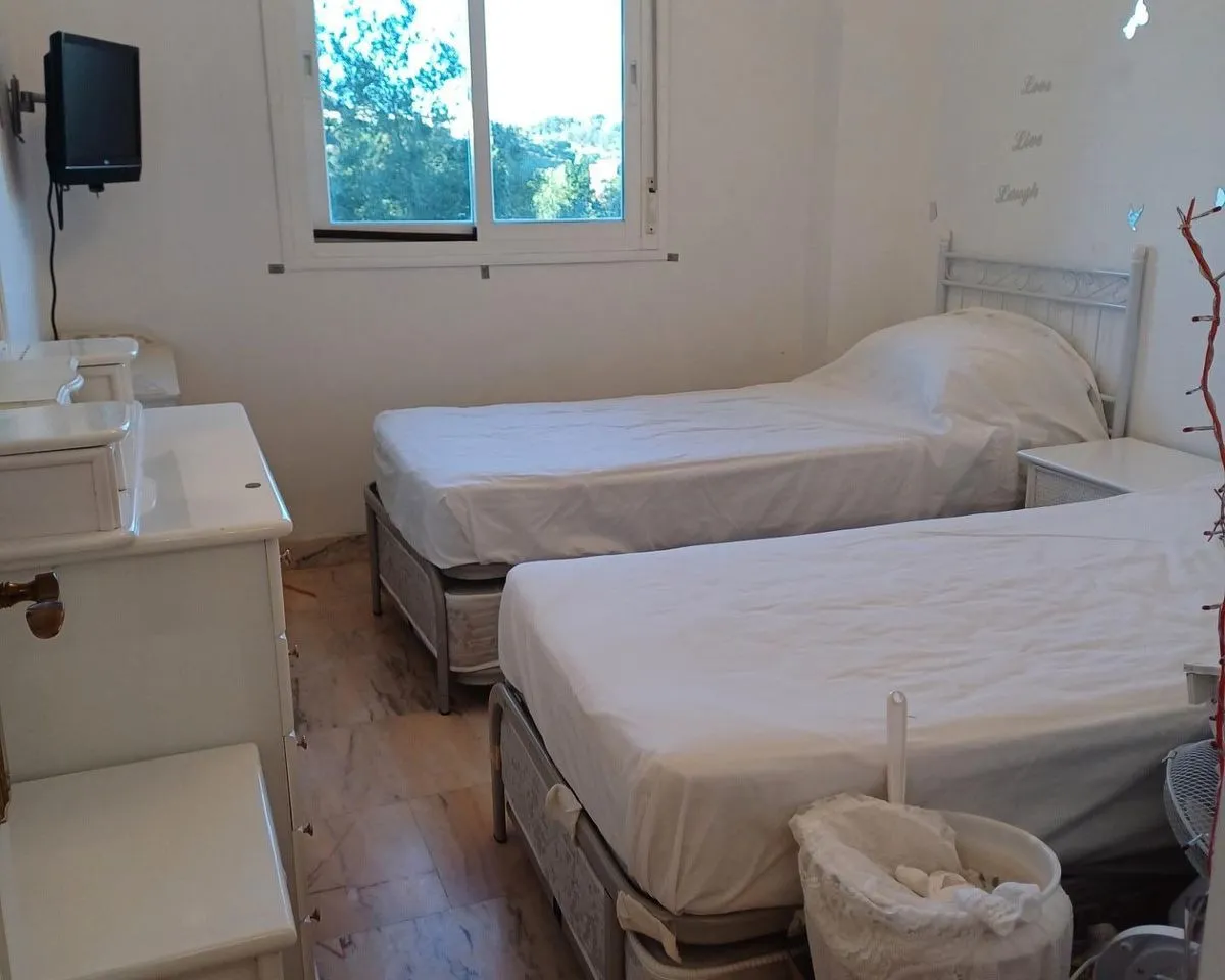 e9377ba5-1fbd-495c-bf1d-b4a1f2edd7ca