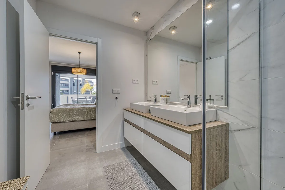 0add24eb-65f8-41a3-81e4-5fb5d837cd3d