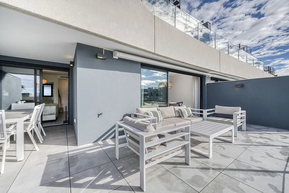 6e2d9e18-45ca-4765-8a6e-e77e49fe743d