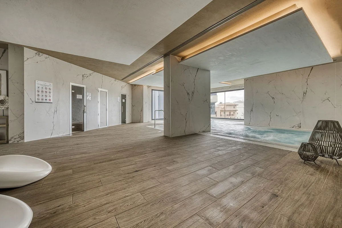 db34b444-8719-49e5-8c7b-389328ea44ea