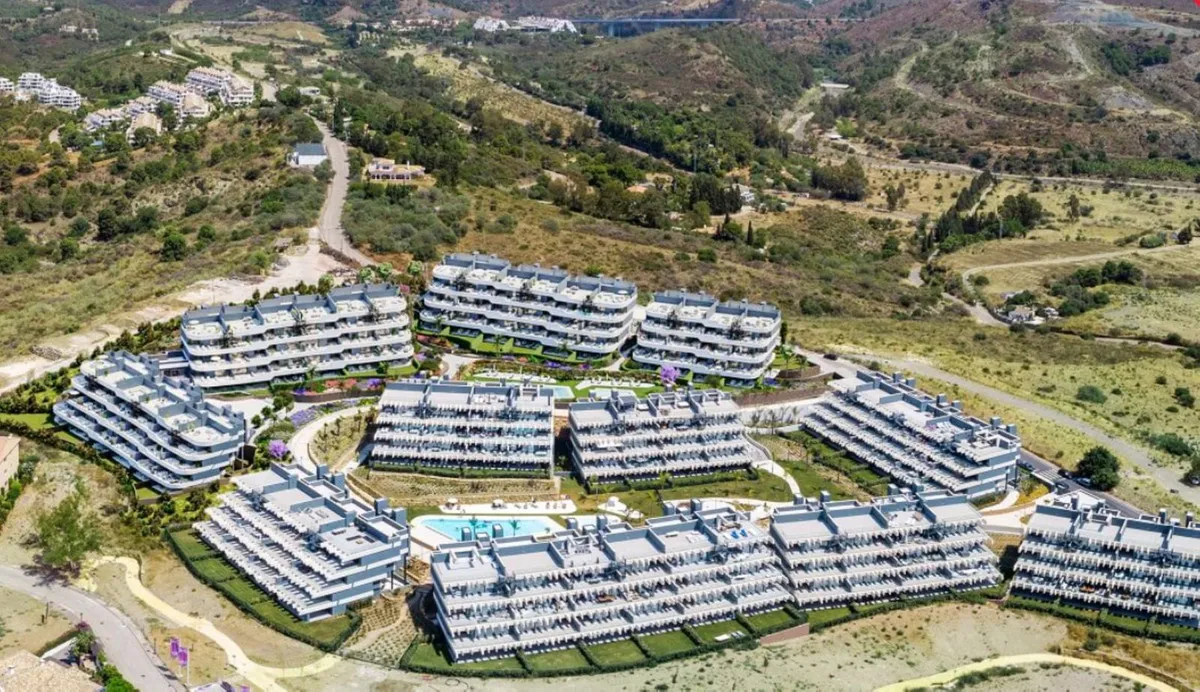 deeb63a1-5761-4f76-b62d-895ad89bf395