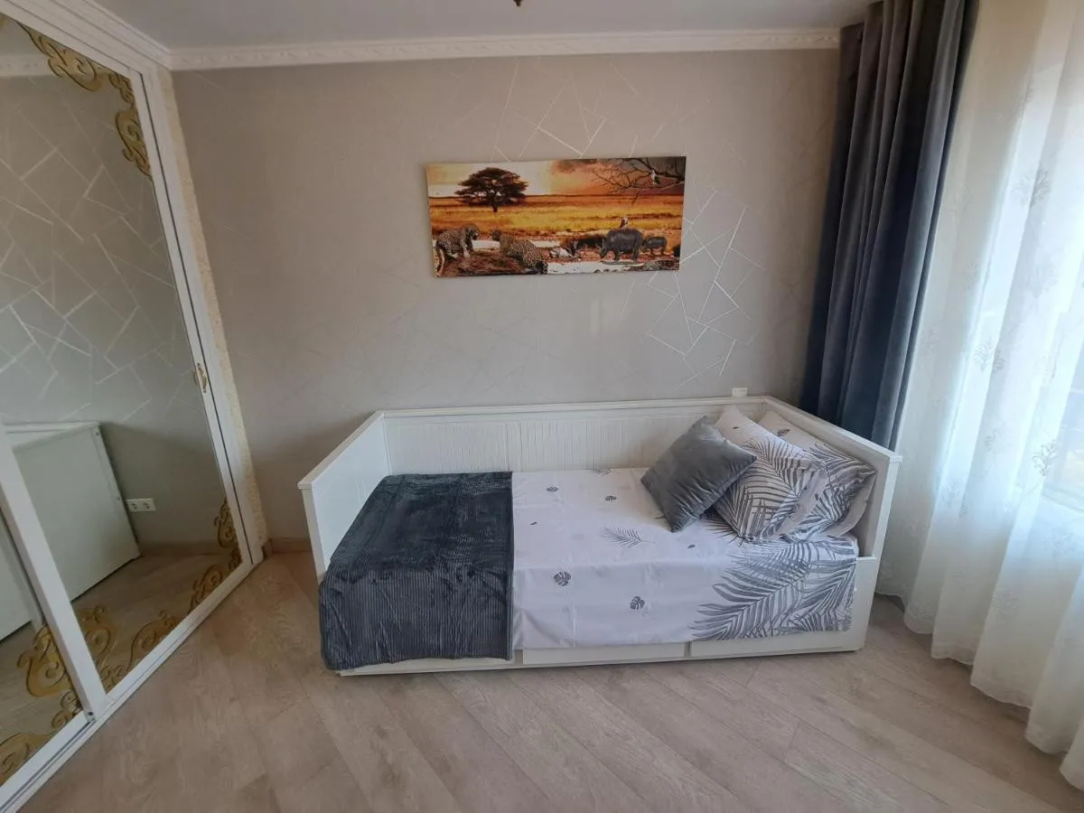 95a0009a-235a-4c42-a1f5-c4244f93a2a2