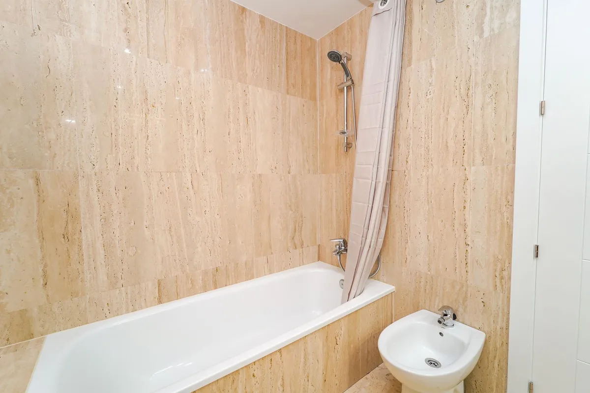 df72e1ea-ebdc-490d-b14a-69e89cfdbf24