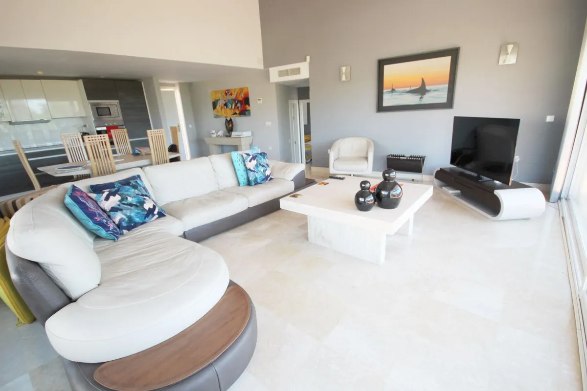 a4e00240-6962-4b2b-923f-2cd998fd07c7