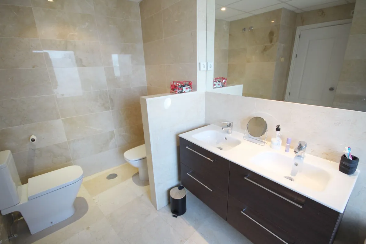 de029f52-9b23-4826-91e8-fab9fa9a49be