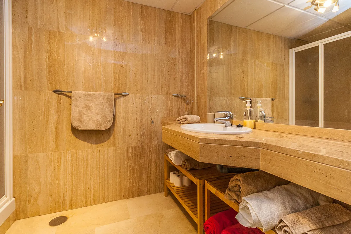 321a8f22-54a5-4c1d-bef7-ca418a5e5ae5