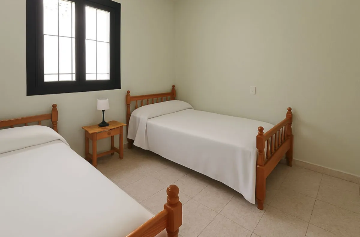 ef29f1cd-d06c-4c1a-aa9e-a94387e08876