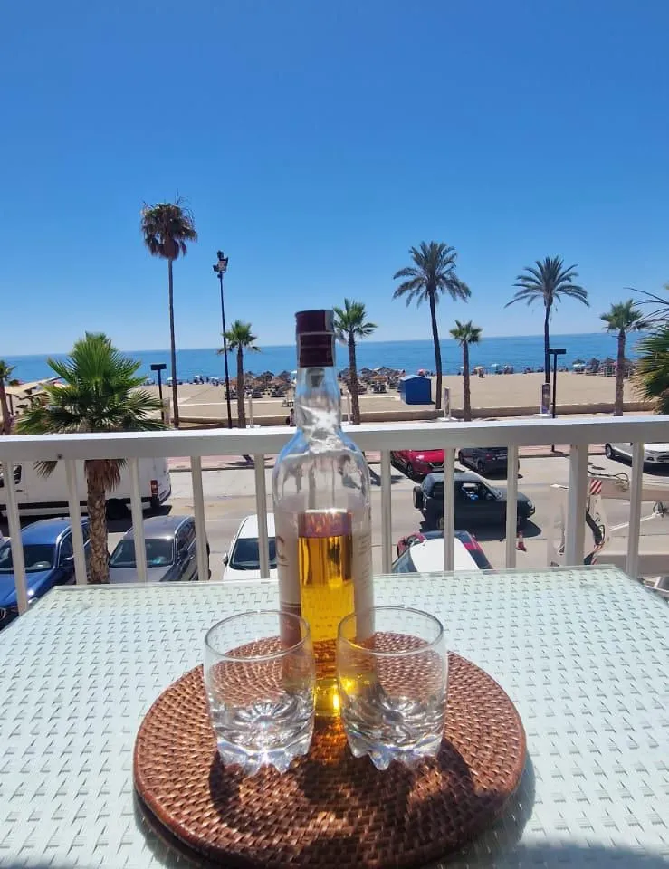 31649001-ab75-4163-8d2a-d48c03b31d94