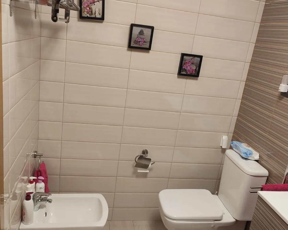 5012ce5c-3102-42cb-8827-1c1eaab0b1c8