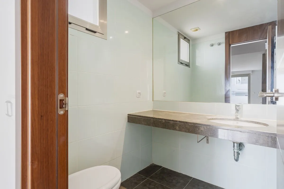 8648d14e-bb62-4dd1-b696-a47b318ac99e