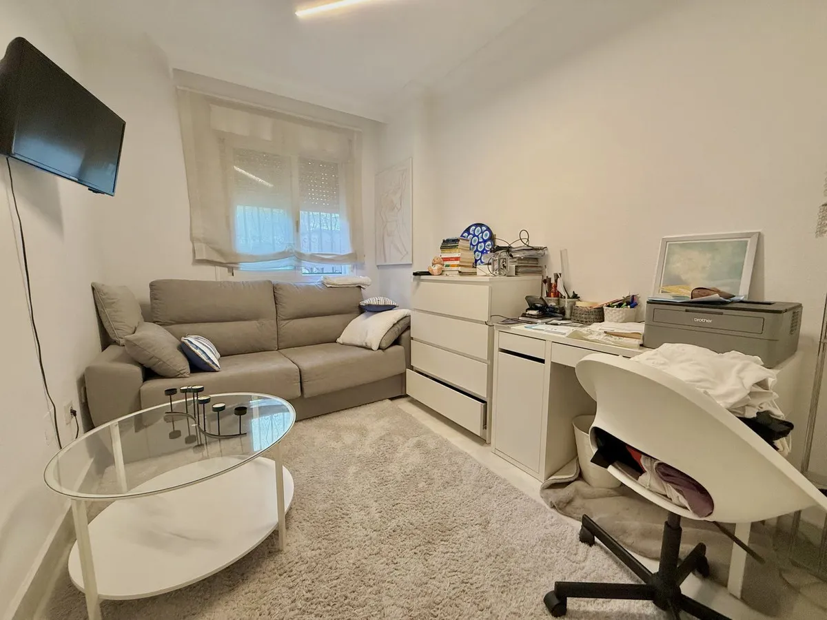 02d4e702-1f0c-4b67-8430-c38084199f11