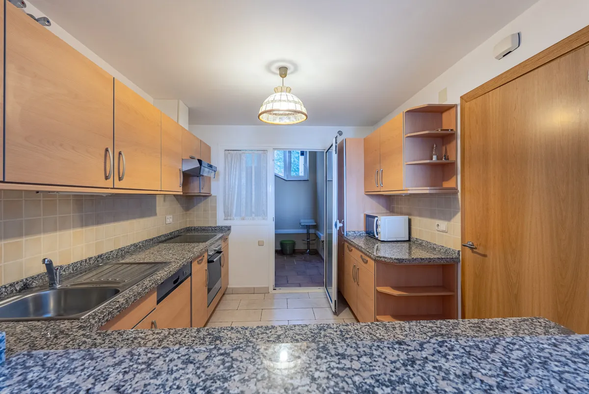 dbcb474c-70f3-4d4f-902a-888afe49f597