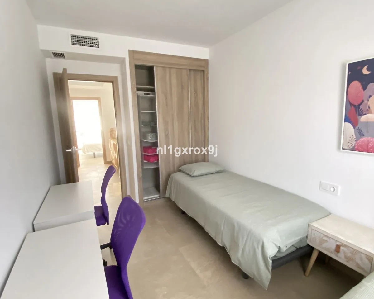 a83fd0e4-c291-4e24-98c7-97c2d1160a5b