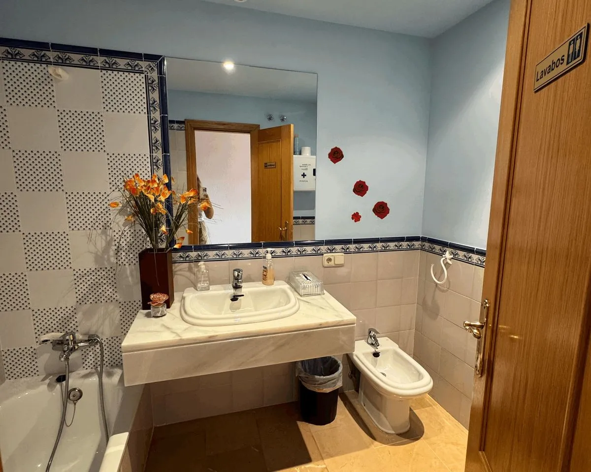 e3dedaeb-8107-4bd3-bd0c-7aa7a29a784e