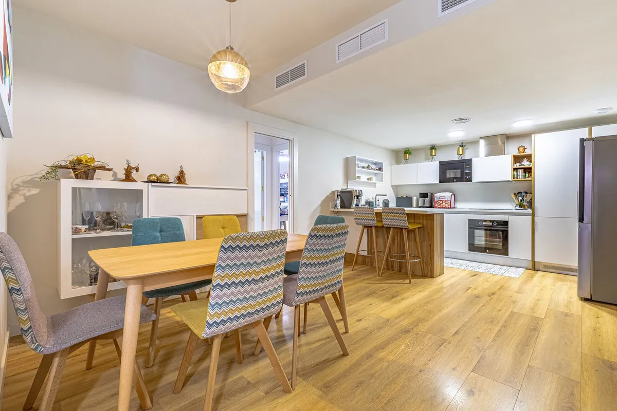 26fb7993-047b-433f-bc36-5f976b3d0324