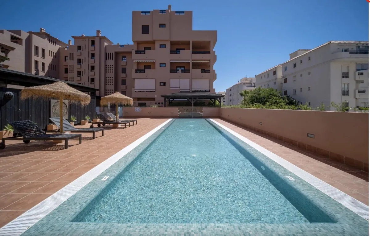 dc9c506c-6016-4dbf-bf2e-7c35bad47912