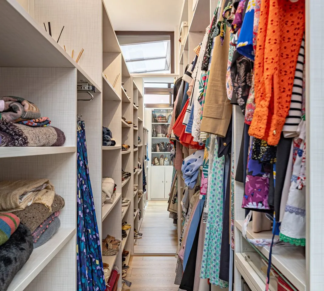 ee5535df-ee37-442e-a704-dd613375dd7c