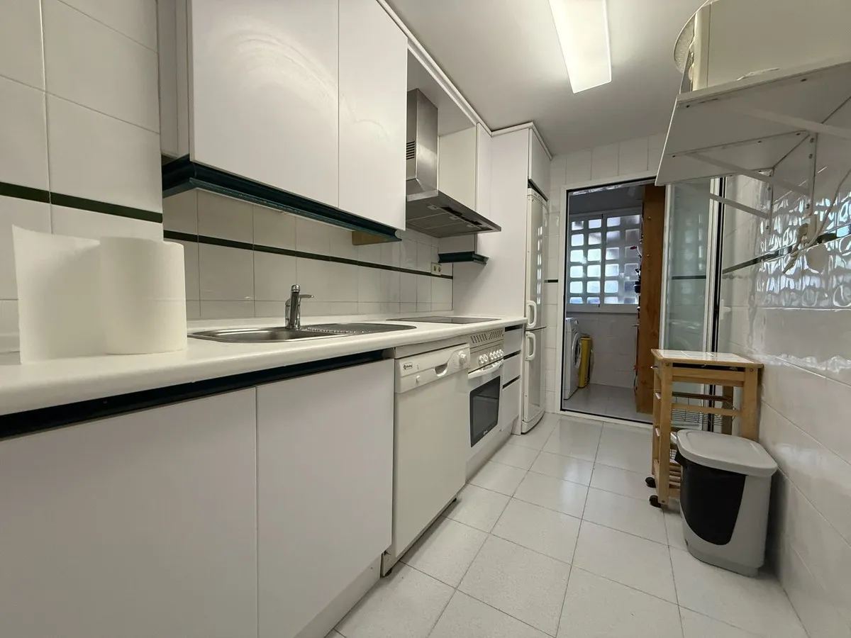 427c3960-6dd7-43a1-9103-eeec68647f9c